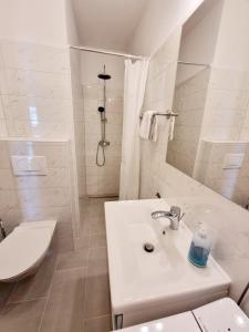 Koupelna v ubytování Apartmani MW, Crveni apartman