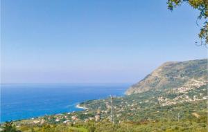 a view of the ocean from a mountain at Amazing Home In Polistena With 3 Bedrooms And Wifi in Polistena