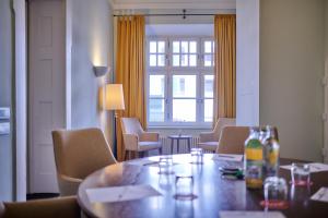 Getränke in der Unterkunft Asam Hotel