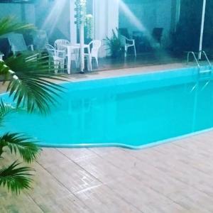 Hotel Foz Brasil tesisinde veya buraya yakın yüzme havuzu