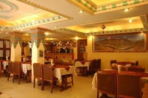 Restoran või mõni muu söögikoht majutusasutuses Tibet Guest House