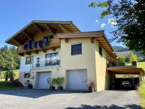 Здание апартаментов/квартиры