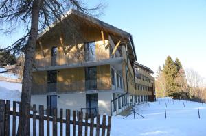 Šumavský apartmán - Nový komfortní a prostorný, se zahradou v zime