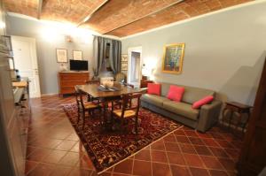 Χώρος καθιστικού στο Villa Crissante