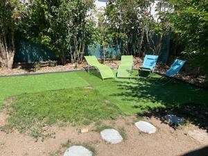 Vonkajšia záhrada v ubytovaní Belle Maison 12p 6 couchages TOURS CENTRE avec jardin
