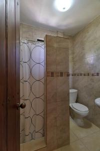 Koupelna v ubytování Villa Bayacanes con piscinas privadas