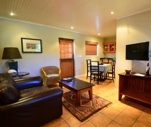 Photo de la galerie de l'établissement D'Aria Guest Cottages, à Durbanville