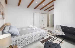 Posteľ alebo postele v izbe v ubytovaní Nice Home In Buzet With Sauna