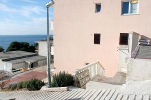 Galeriebild der Unterkunft Apartments by the sea Bilo, Primosten - 4806 in Podgreben