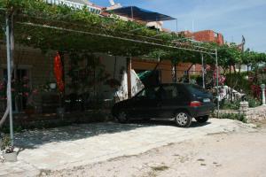 Galeriebild der Unterkunft Apartments and rooms with parking space Jezera, Murter - 5082 in Jezera