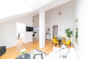 אזור ישיבה ב-Beautiful apartment in Vienna's Heart 15