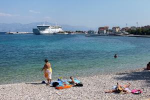 Fotografia z galérie ubytovania Apartments with a parking space Supetar, Brac - 6035 v Supetare