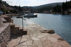 Fotografia z galérie ubytovania Seaside luxury villa with a swimming pool Bobovisca na Moru, Brac - 14405 v destinácii Milna