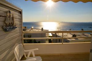 Kuvagallerian kuva majoituspaikasta Anavissos Panoramic sea view apt with shared pool, joka sijaitsee kohteessa Anávyssos