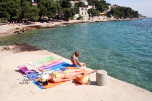 Fotografie z fotogalerie ubytování Apartments by the sea Tribunj, Vodice - 16516 v destinaci Tribunj