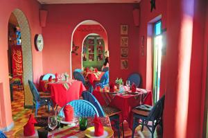 Restaurace v ubytování Riad Jardin Des Biehn