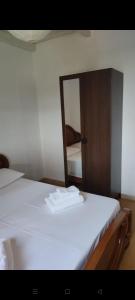 Uma cama ou camas num quarto em Villa Medi