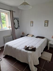 Fotografia z galérie ubytovania Bâtisse XVIII ème, dans enceinte d'un château. v destinácii Brains-sur-Gée
