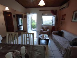 Fotografie z fotogalerie ubytování LAFION HOUSE v destinaci Lafiónas