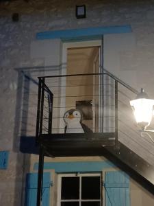 Balkón nebo terasa v ubytování Le Moulin Bleu