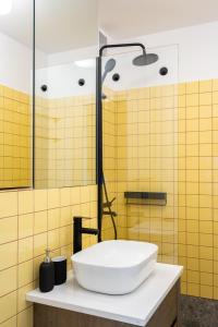 Elegant Studio In The Heart Of The Town