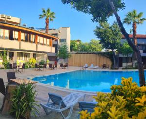 Bazén v ubytování Artemis Yörük Hotel - Pamukkale Denizli nebo v jeho okolí