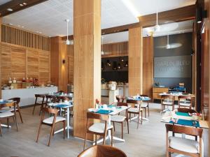 伊甸园布鲁酒店 餐厅或其他用餐的地方