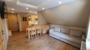 Kuchyňa alebo kuchynka v ubytovaní Apartament Orkisz