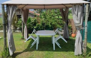 Um jardim em Quinta de Carvalhal - Casa de Campo