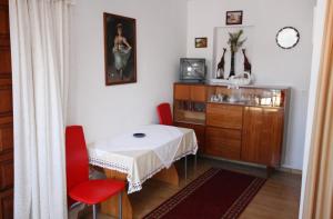Fotografia z galérie ubytovania Family friendly seaside apartments Arbanija, Ciovo - 5220 v Trogiri