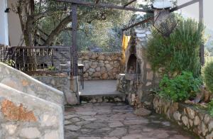 Zahrada ubytování Apartments by the sea Cove Pokrivenik, Hvar - 5224