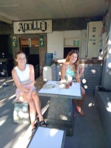 Επισκέπτες που μένουν στο Apollo Hostel