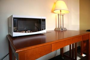 Gallery image of Hotel Le Mirage in Saint-Basile-le-Grand