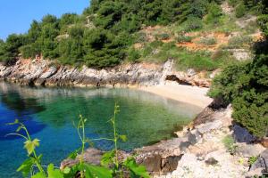 Fotografia z galérie ubytovania Seaside secluded apartments Cove Rapak, Hvar - 8767 v destinácii Gdinj