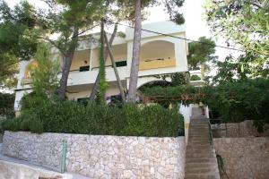 Fotografia z galérie ubytovania Apartments with a parking space Slatine, Ciovo - 2568 v Trogiri