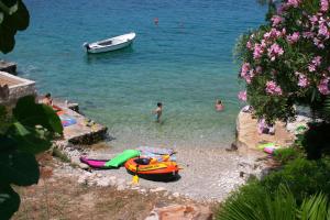Fotografia z galérie ubytovania Apartments by the sea Cove Jagodna - Brusje, Hvar - 4619 v destinácii Brusje