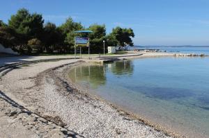 Fotografia z galérie ubytovania Family friendly apartments with a swimming pool Zadar - Diklo, Zadar - 16493 v destinácii Zadar