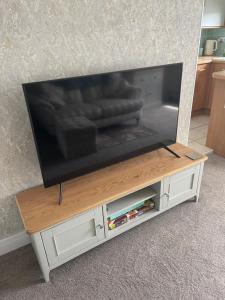TV o dispositivi per l'intrattenimento presso The Nest, Livingston