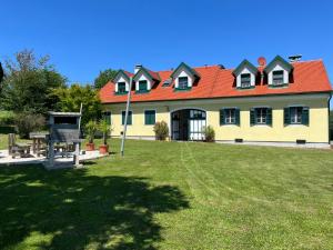 Vonkajšia záhrada v ubytovaní Landhaus dasThomas