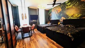 A bed or beds in a room at Boutique Apartments Vienna - Premium 6