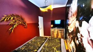 A television and/or entertainment centre at Boutique Apartments Vienna - Premium 6