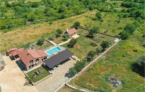 Fotografia z galérie ubytovania Gorgeous Home In Divojevici v destinácii Divojevići
