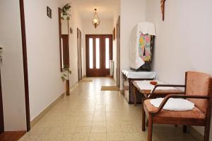 Posedenie v ubytovaní Apartment Drvenik Gornja vala 4890a