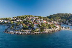 an aerial view of a small island in the water at Apartment Stomorska 8650a in Stomorska