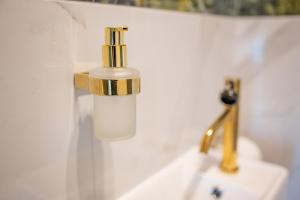 Koupelna v ubytování Apartmány pod Zámkom