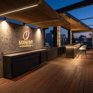 Certificato, attestato, insegna o altro documento esposto da O Monot Boutique Hotel Beirut
