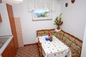 Fotografie z fotogalerie ubytování Apartments by the sea Kampor, Rab - 5056 v Rabu + 12 fotografií