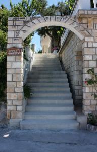 Fotografie z fotogalerie ubytování Apartments by the sea Barbat, Rab - 4975 v Rabu