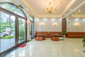 Galeriebild der Unterkunft De Charm Hạ Long Hotel in Hạ Long