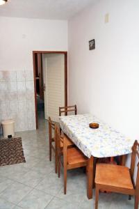 Fotografie z fotogalerie ubytování Apartments with a parking space Drvenik Gornja vala, Makarska - 4890 v Drveniku